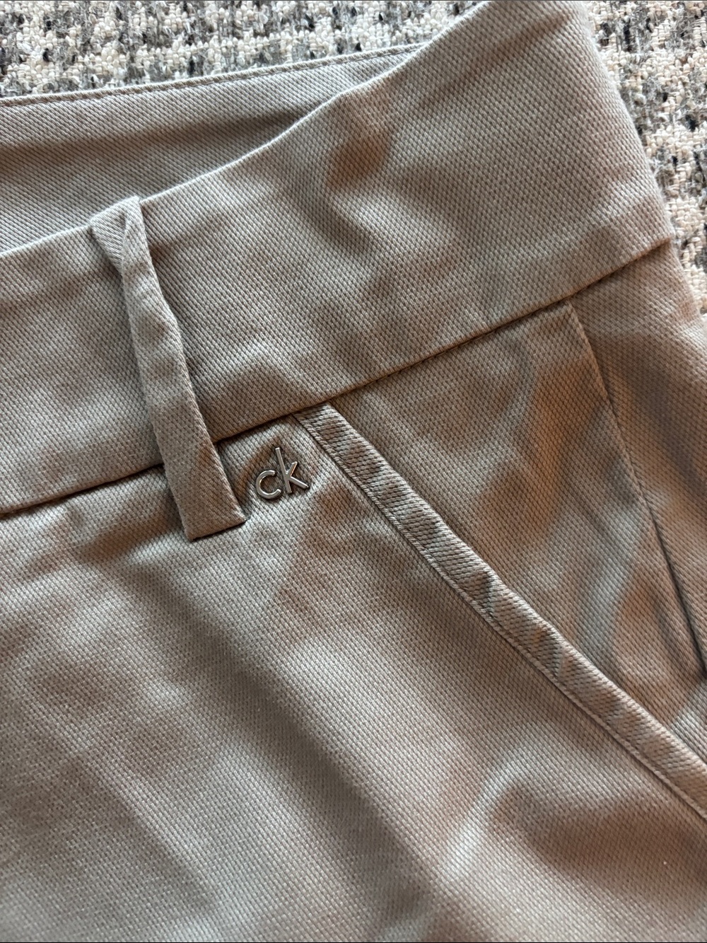 Calvin Klein Women's Beige Tailored Cotton Shorts - Picture 3 of 4